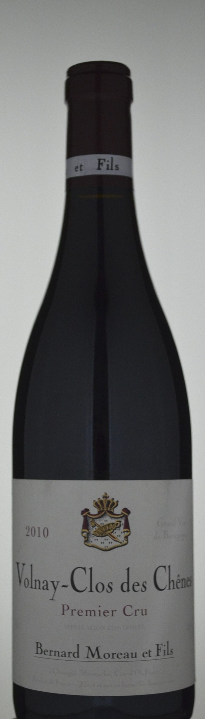 Bernard Moreau & Fils Volnay-Clos des Chenes 1er Cru Pinot Noir 2010